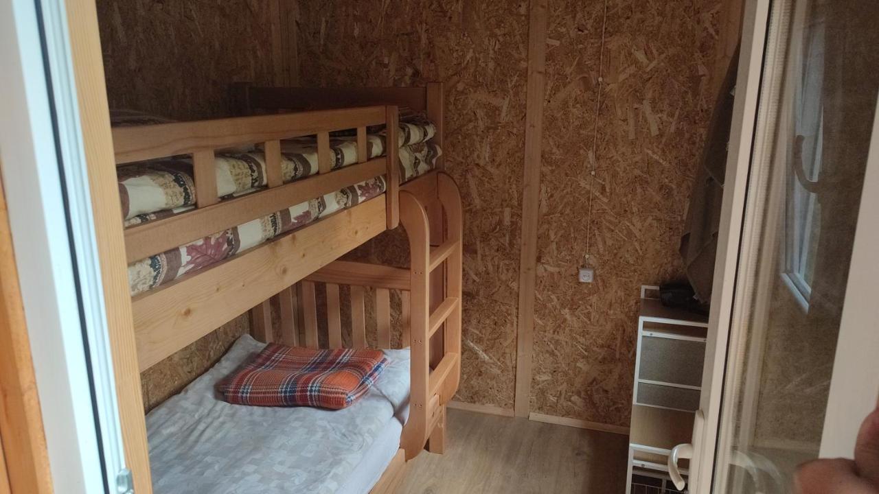 Hotel Amo-Isuntke Juta Habitación foto
