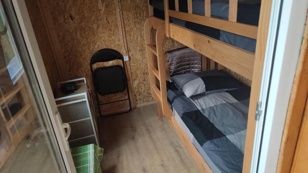Hotel Amo-Isuntke Juta Habitación foto